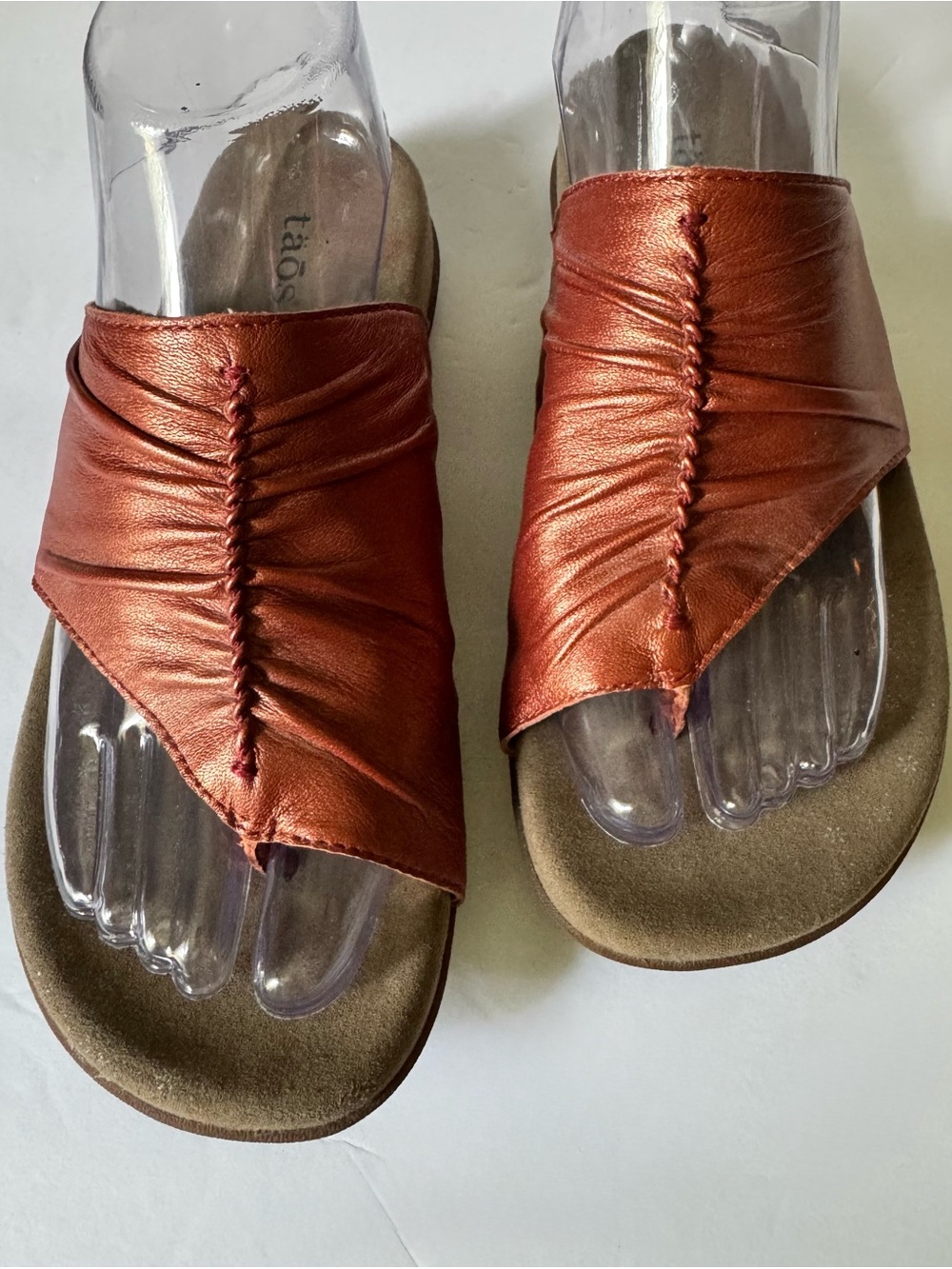 Taos Women’s 7 Burnt Orange Metallic Slide Sandals Shoes Comfort Thong